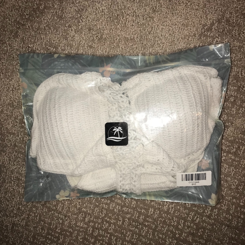 ❌SOLD❌ CUPSHE Crochet one piece bathing suit - Picture 5 of 7